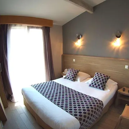 Logis Atoll * Fréjus