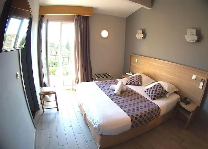 Hotell Logis Atoll Fréjus