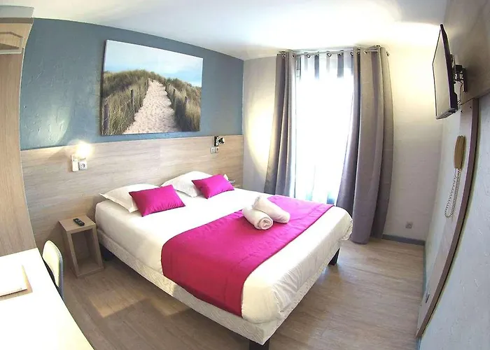 Logis Atoll Hotell *