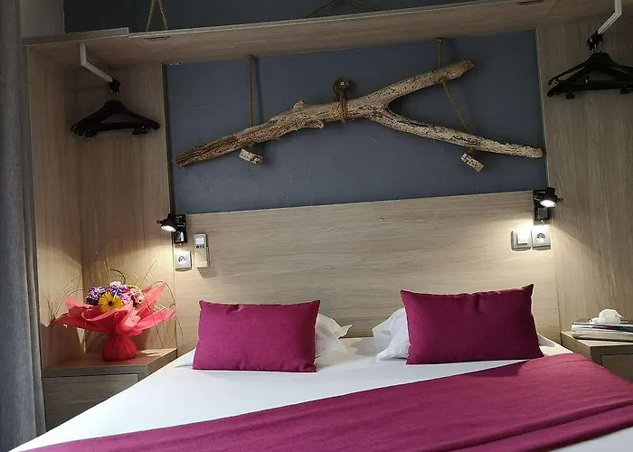 Logis Atoll Hotell